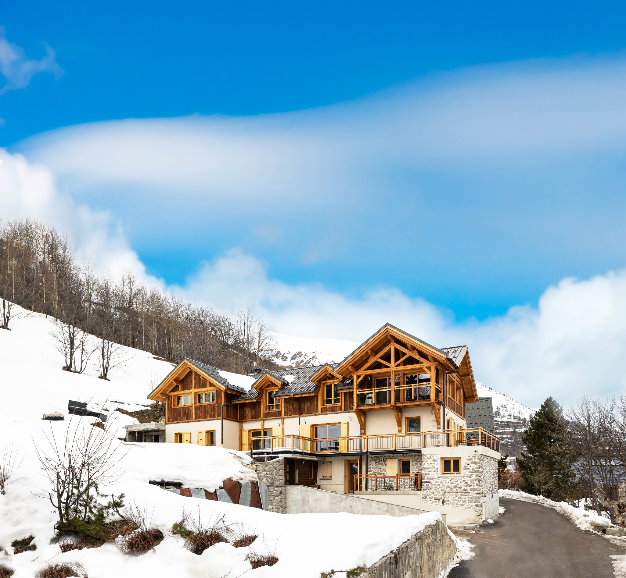 1_logements_montagne_bois_ecoconstruction_réhabilitation_valloire_savoie_ankha_architecture